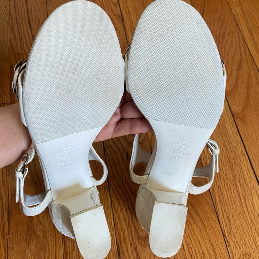 Chanel White Floral Women's Sandals - Picture 6 of 10